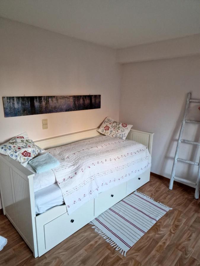 Haus Dany Appartement Raeren Buitenkant foto